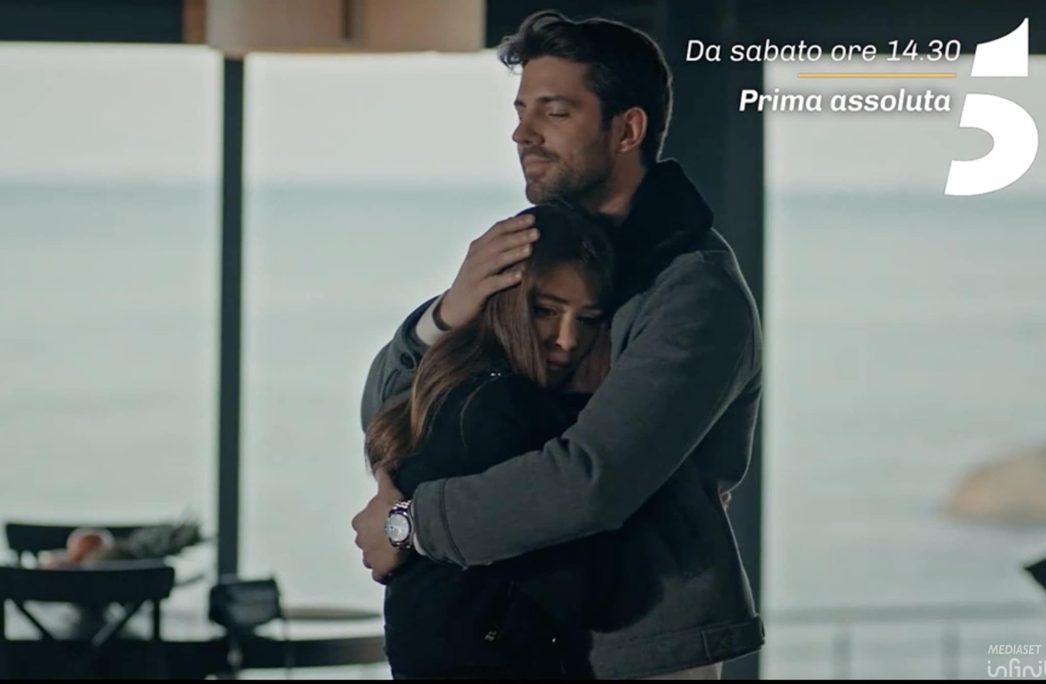 Ela e Ilker, protagonisti della serie turca Innocence