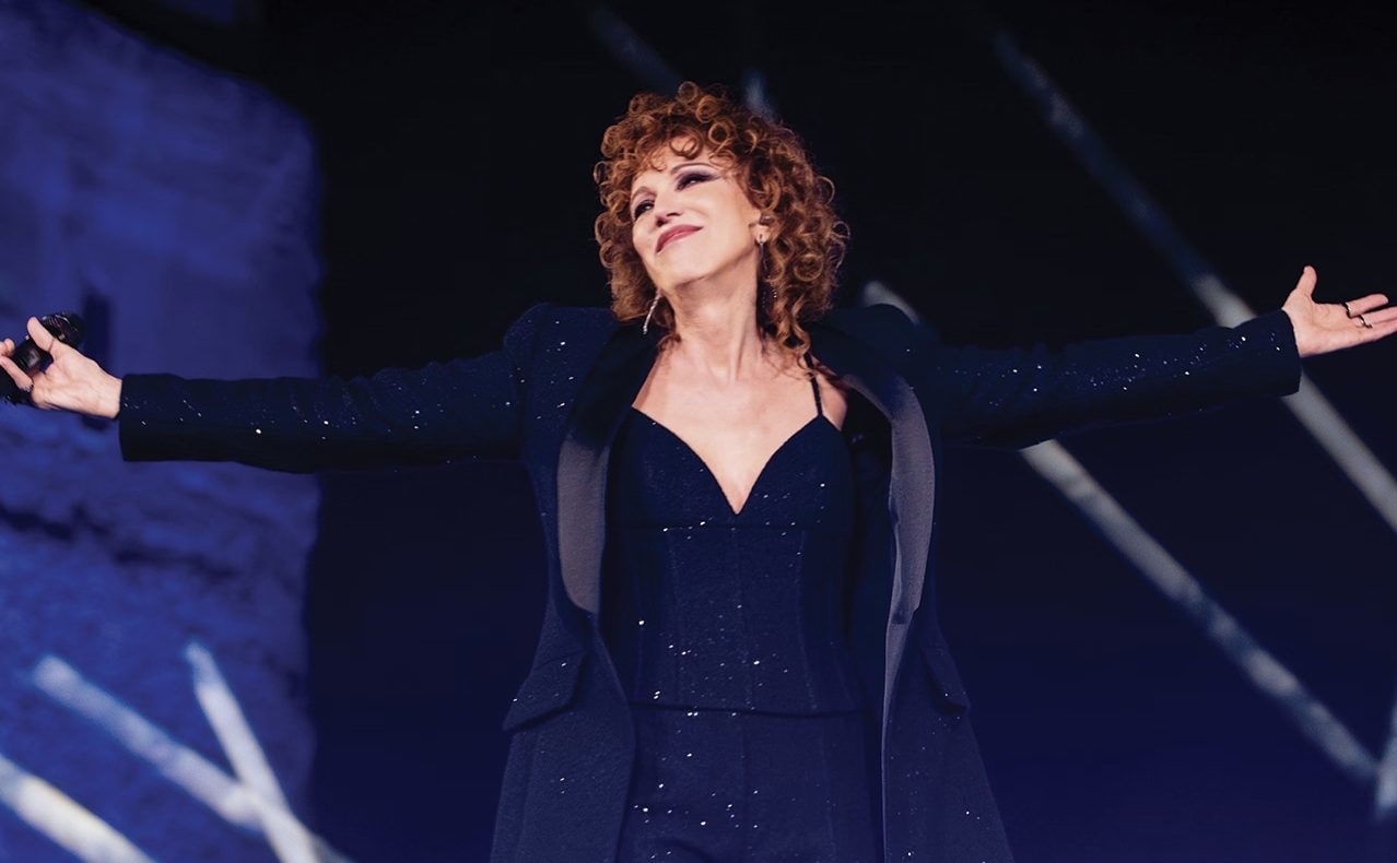 La scaletta del concerto di Fiorella Mannoia alle Terme di Caracalla: le canzoni e gli ospiti su Rai 1