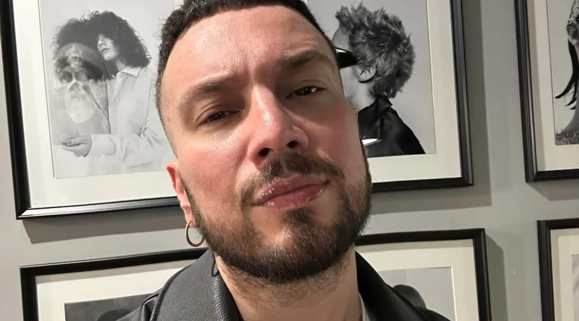 Insulti omofobi contro Antonino Spadaccino, al Pride: “Mi hanno scritto di impiccarmi perché sono gay”