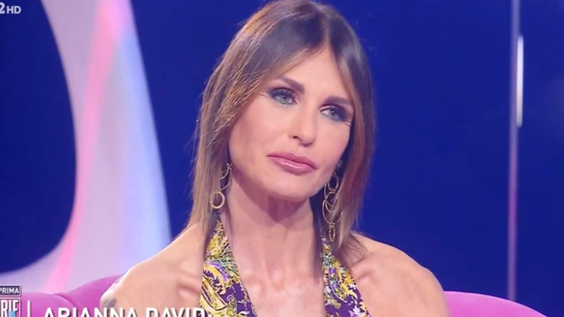 Arianna David: "Stalkerata da un uomo, mi sputava in faccia e una volta mi ha puntato una pistola"
