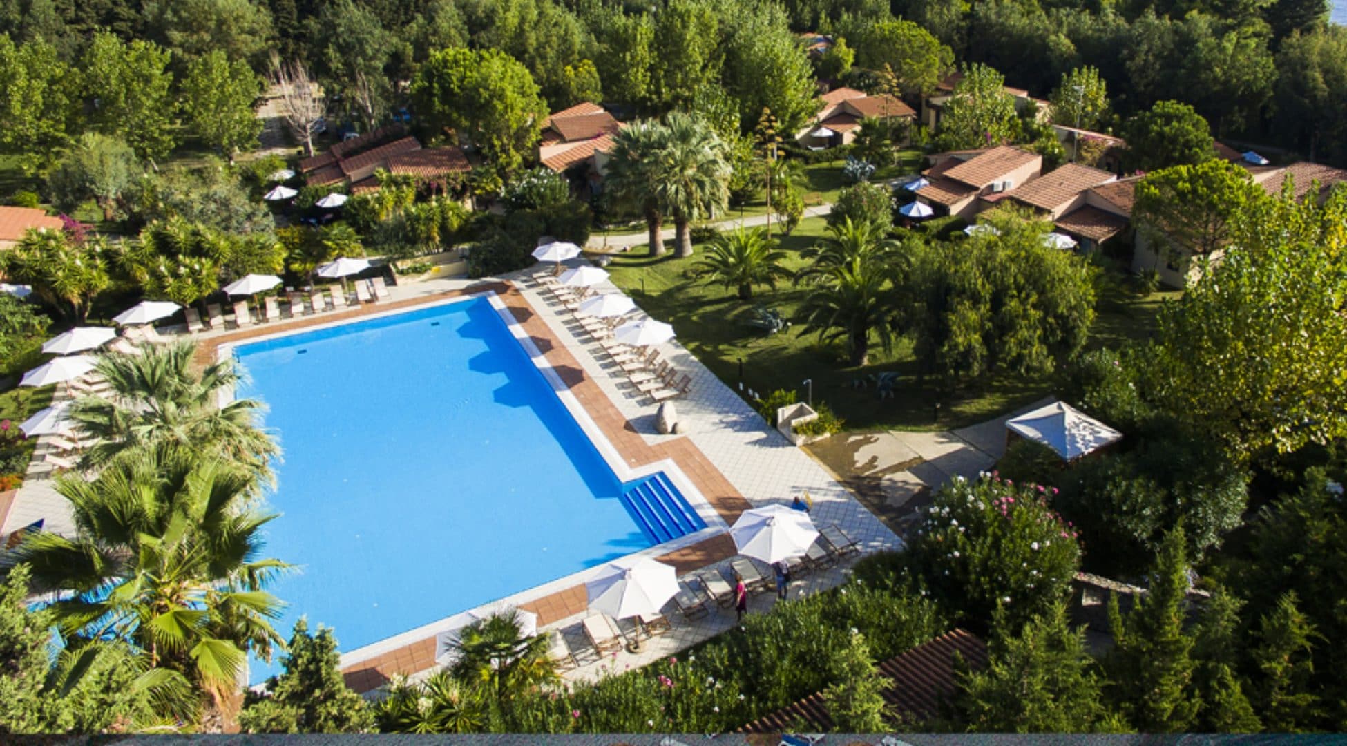 Vacanze come a Temptation Island: quanto costa soggiornare nel resort scelto per il programma