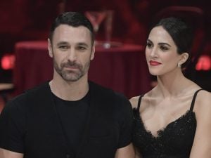 Rocío Muñoz Morales chiede l&#8217;affido esclusivo delle figlie: &#8220;Raoul Bova nella crisi dei 50 anni, ha mancato altre volte&#8221;