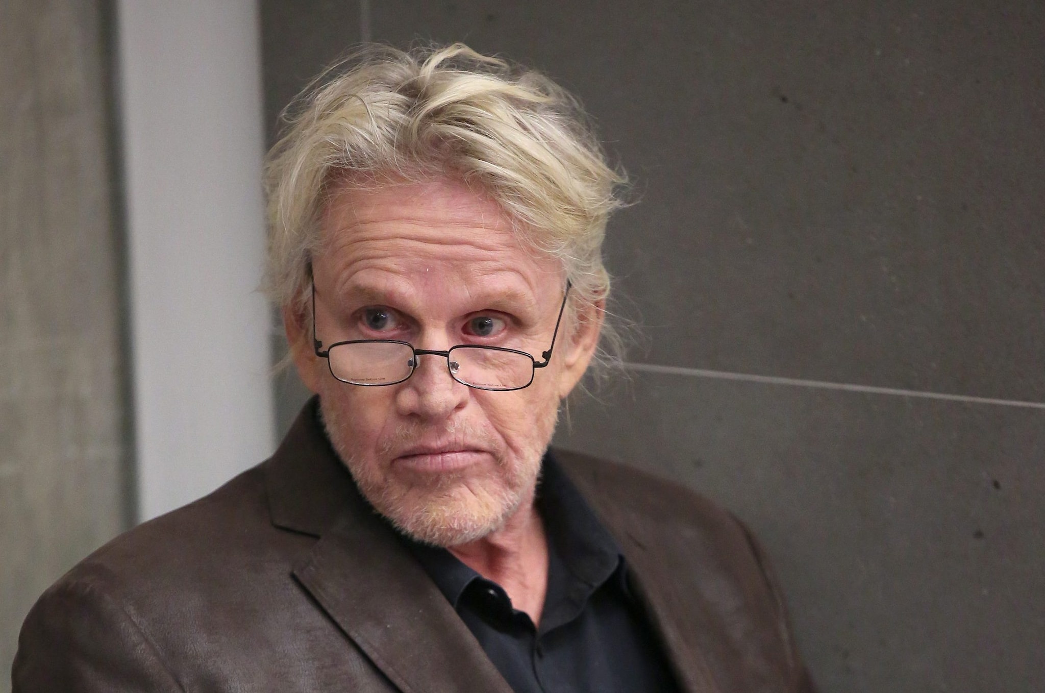 Gary Busey accusato di molestie da tre fan si dichiara colpevole: cosa rischia l'attore di Arma Letale