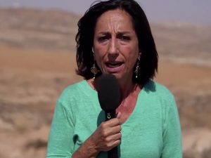 Lucia Goracci bloccata dai coloni in Cisgiordania, la Rai: &#8220;Pieno sostegno. Non eravamo informati dell&#8217;accaduto&#8221;