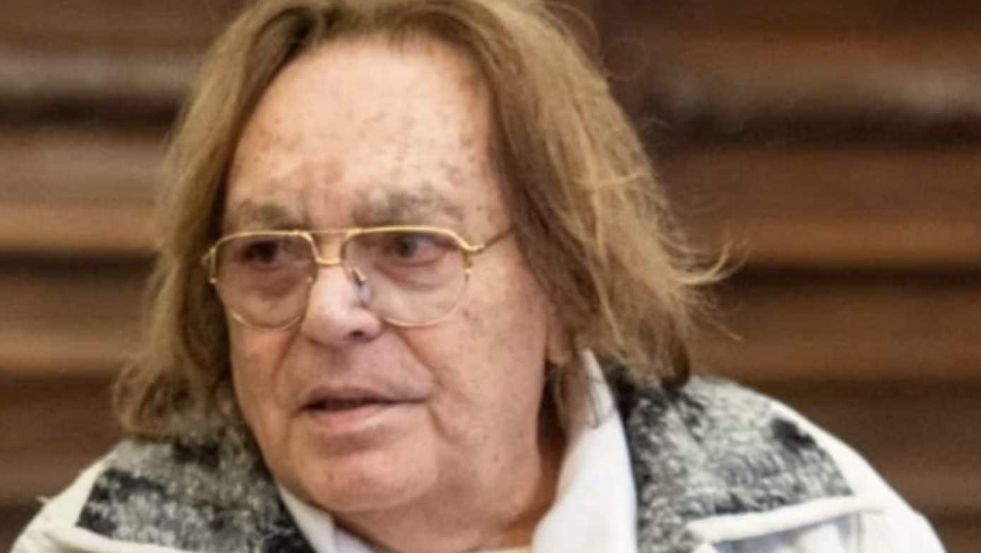 Leopoldo Mastelloni: "Rimango ancora in ospedale dopo l'ictus. Parlo e cammino, farò riabilitazione"