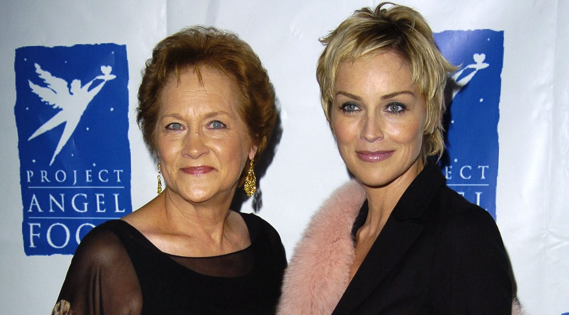 Sharon Stone e le offese della madre prima di morire: "Ti prenderò a calci lì sotto"