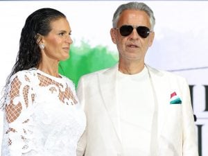 “Ho salvato Andrea dalla pensione citando la Bibbia”, parla Veronica Berti, la moglie di Bocelli