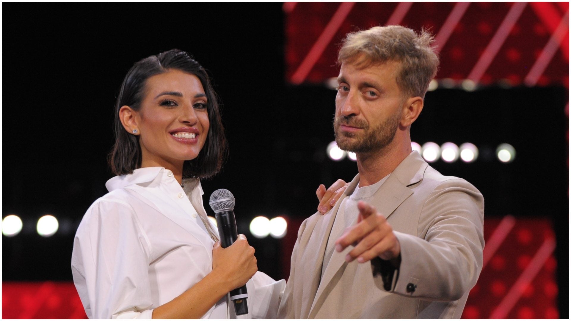 Yoga Radio Estate, i cantanti nella scaletta della terza puntata e l’orario di inizio su Italia1