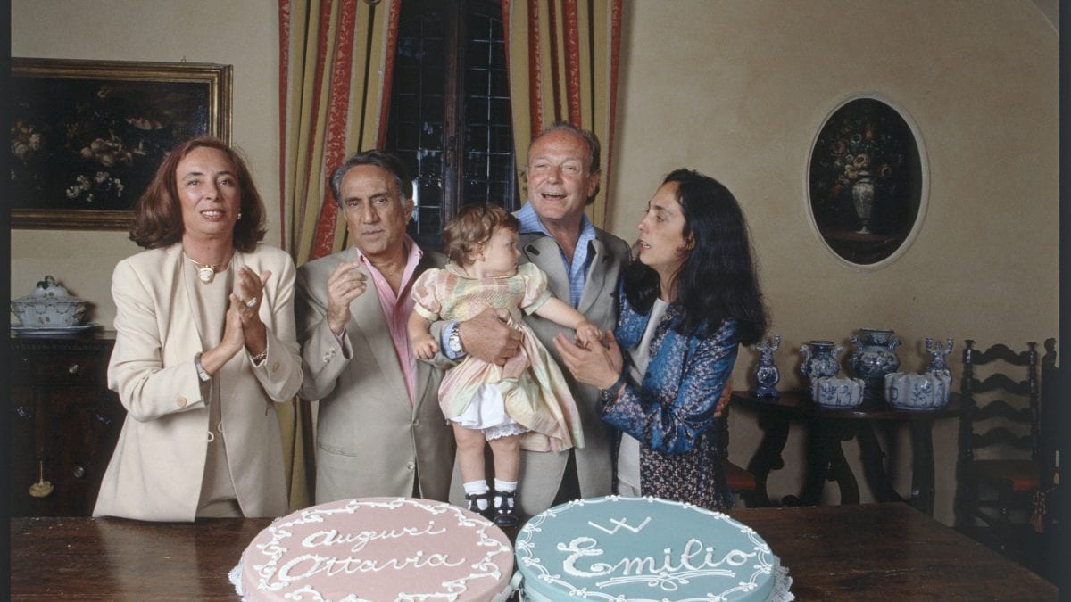 In foto: Emilio Fede con la moglie Diana De Feo. A destra Sveva Fede con il marito, il conte Gianluigi Borghini Baldovinetti de’ Bacci, e la figlia Ottavia.