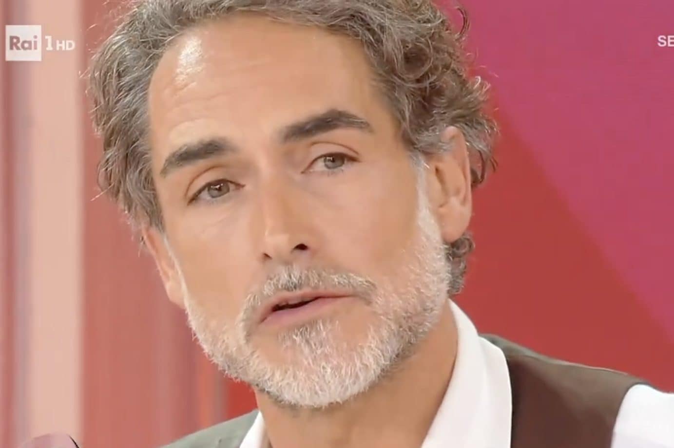 Sergio Muniz: "Mio figlio ha una malattia della pelle rara, esistono solo 4 casi nel mondo"