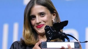 Benedetta Porcaroli premiata: “Lo dedico agli amici sulla Global Sumud Flotilla, l’umanità non è finita”