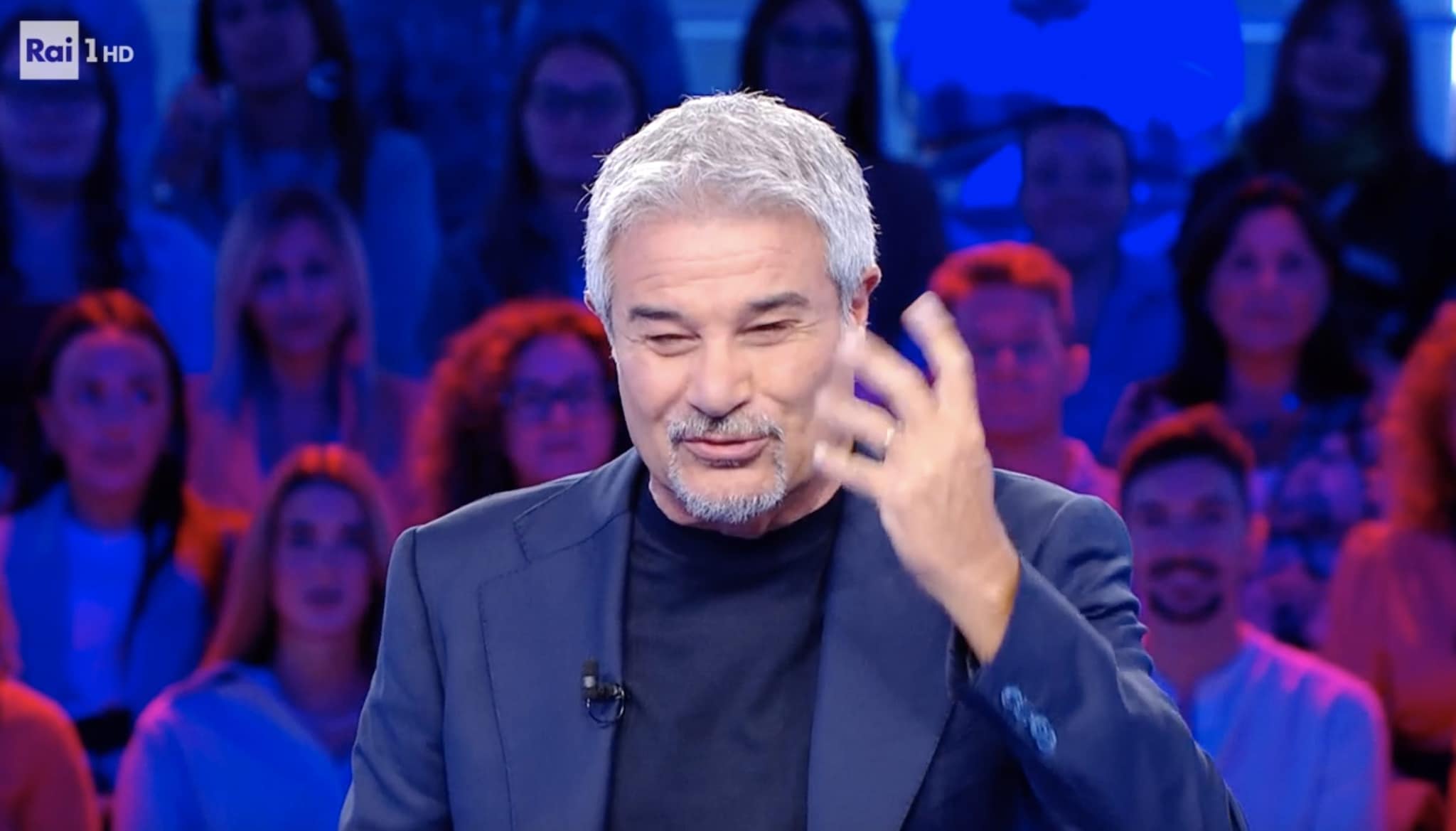 Pino Insegno e il saluto criptico nell'ultima puntata di Reazione a Catena: "Chissà, forse ci rivedremo"