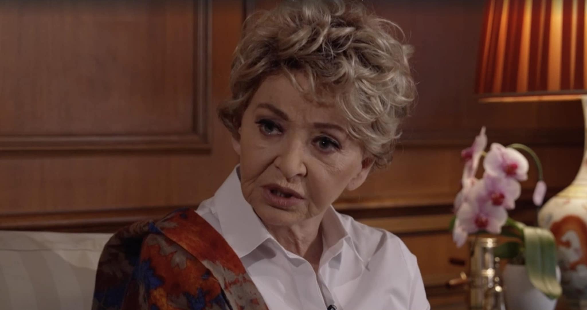 Enrica Bonaccorti: "Il tumore è inoperabile, ma guardo al futuro con un atteggiamento positivo"