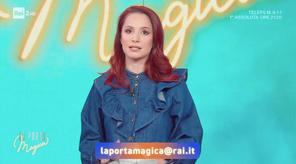 Il programma di Andrea Delogu sospeso per il lutto della conduttrice, quando torna in onda La Porta Magica