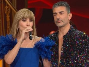 Morta la madre di Simone Di Pasquale, lui è in diretta a Ballando con le stelle: “Grazie per avermi permesso di scegliere”