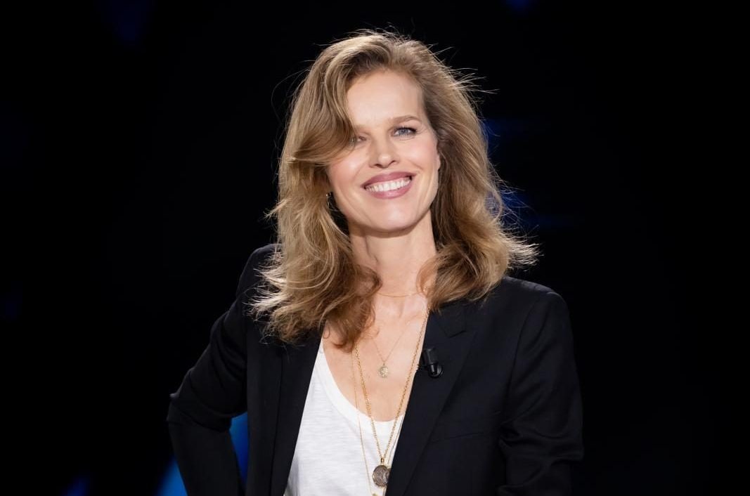 Eva Herzigova a Belve: "Con DiCaprio c'è stato un incontro. È la donna che stuzzica sempre l'uomo"