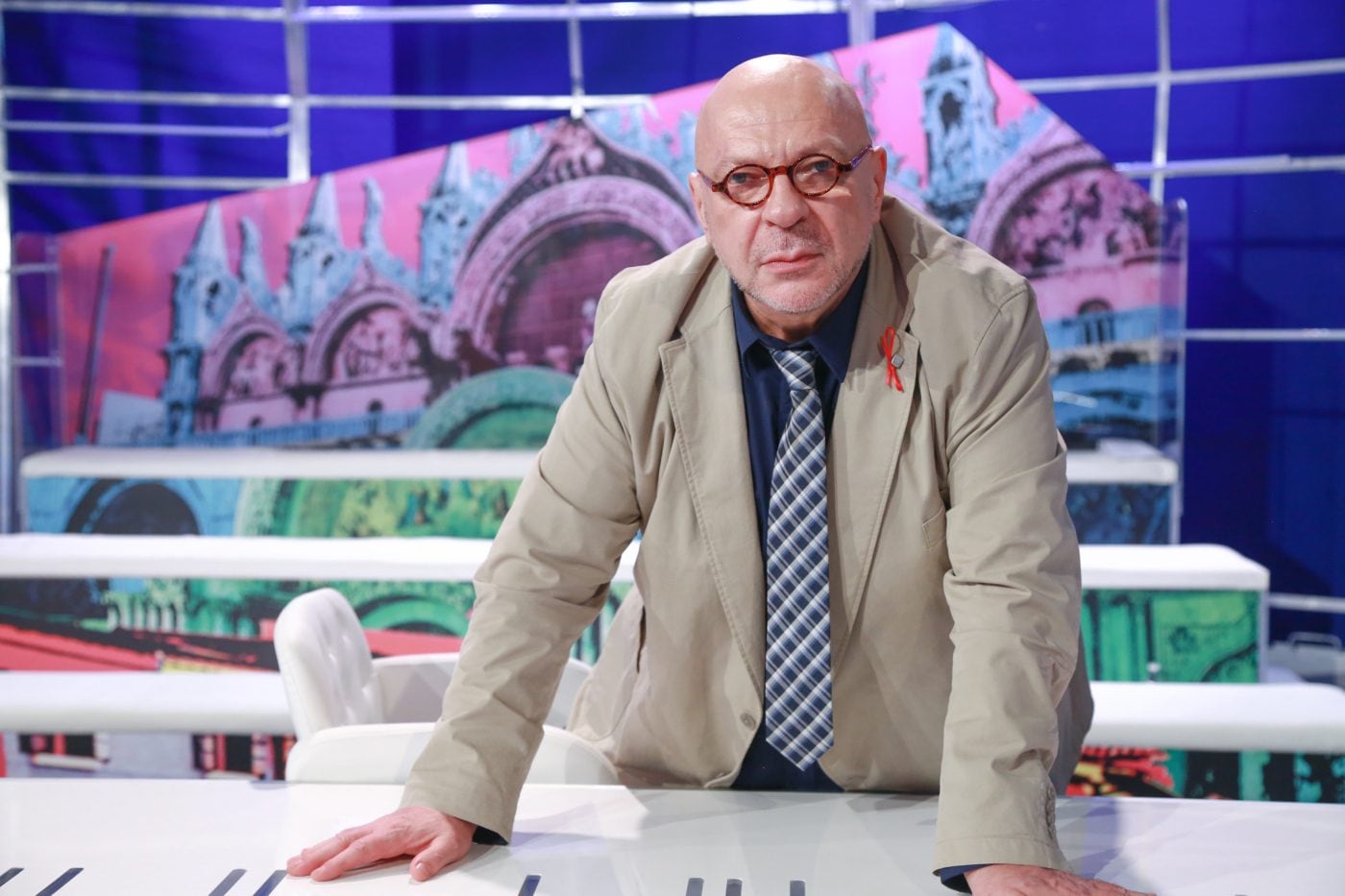 Platinette: "Il mio cervello è come un emmental, a buchi. Fiera di essermi definita un fenomeno da baraccone"