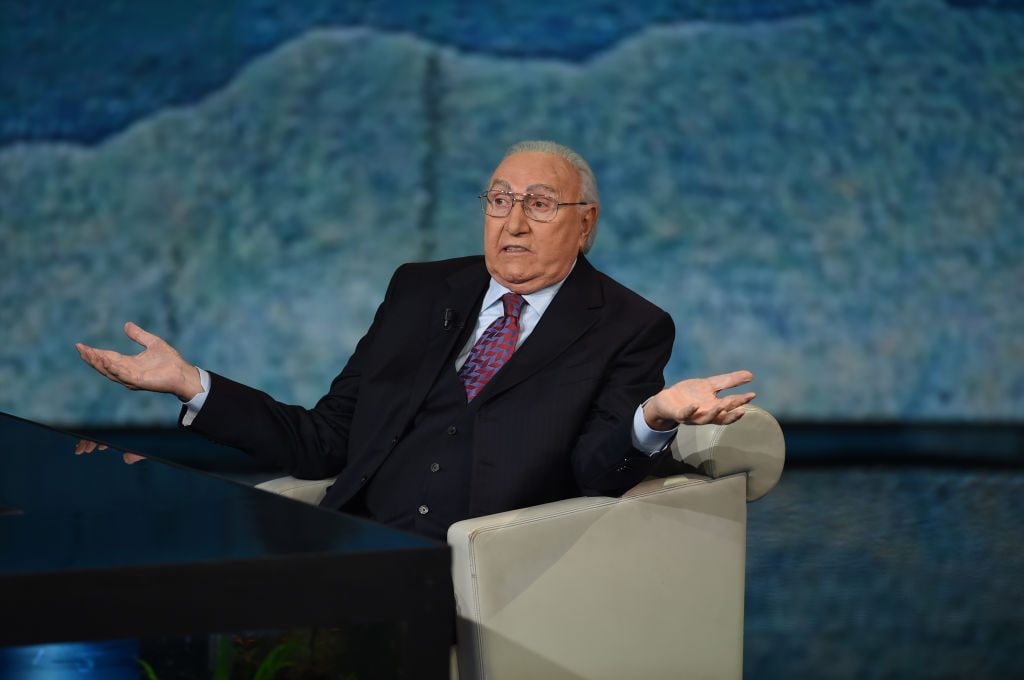 Gli eredi di Pippo Baudo sarebbero in disaccordo sull'eredità: da settembre il testamento è ancora aperto