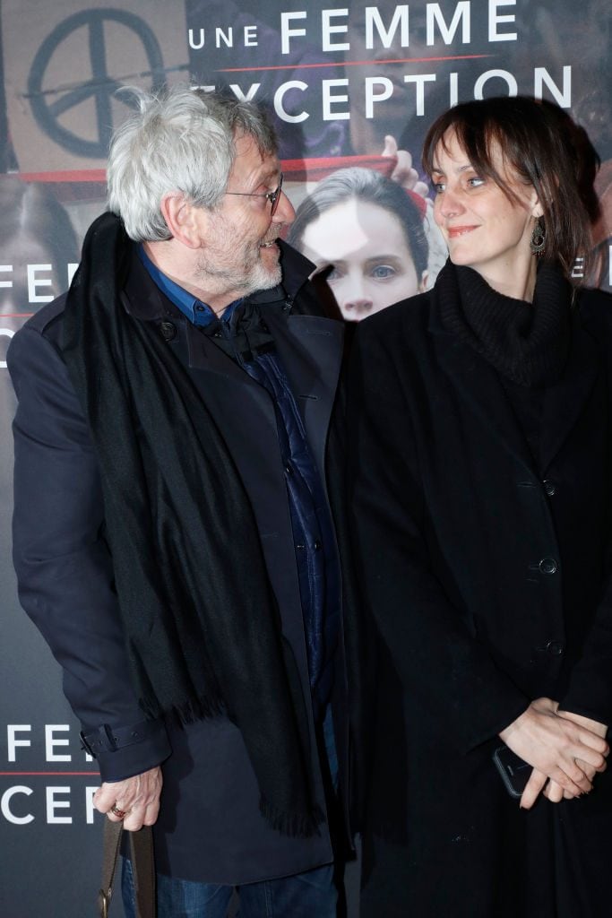 Con la moglie, l’attrice Valérie Keruzoré