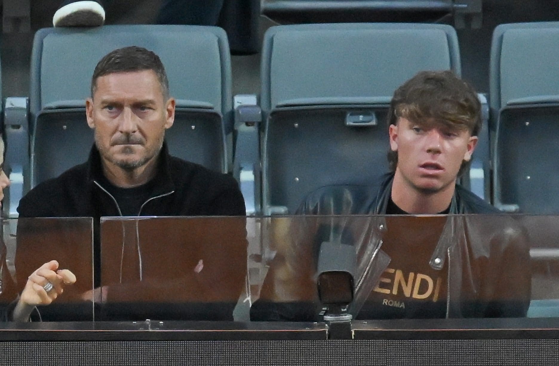 Tra Totti e suo figlio Cristian "tira una brutta aria": l'ultima indiscrezione e quali sarebbero i motivi