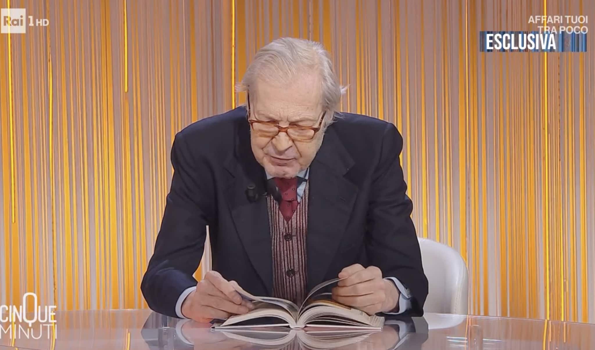 Vittorio Sgarbi provato e affaticato da Vespa: "Mia figlia Evelina? Capisco ciò che ha fatto, ma è fuori misura"