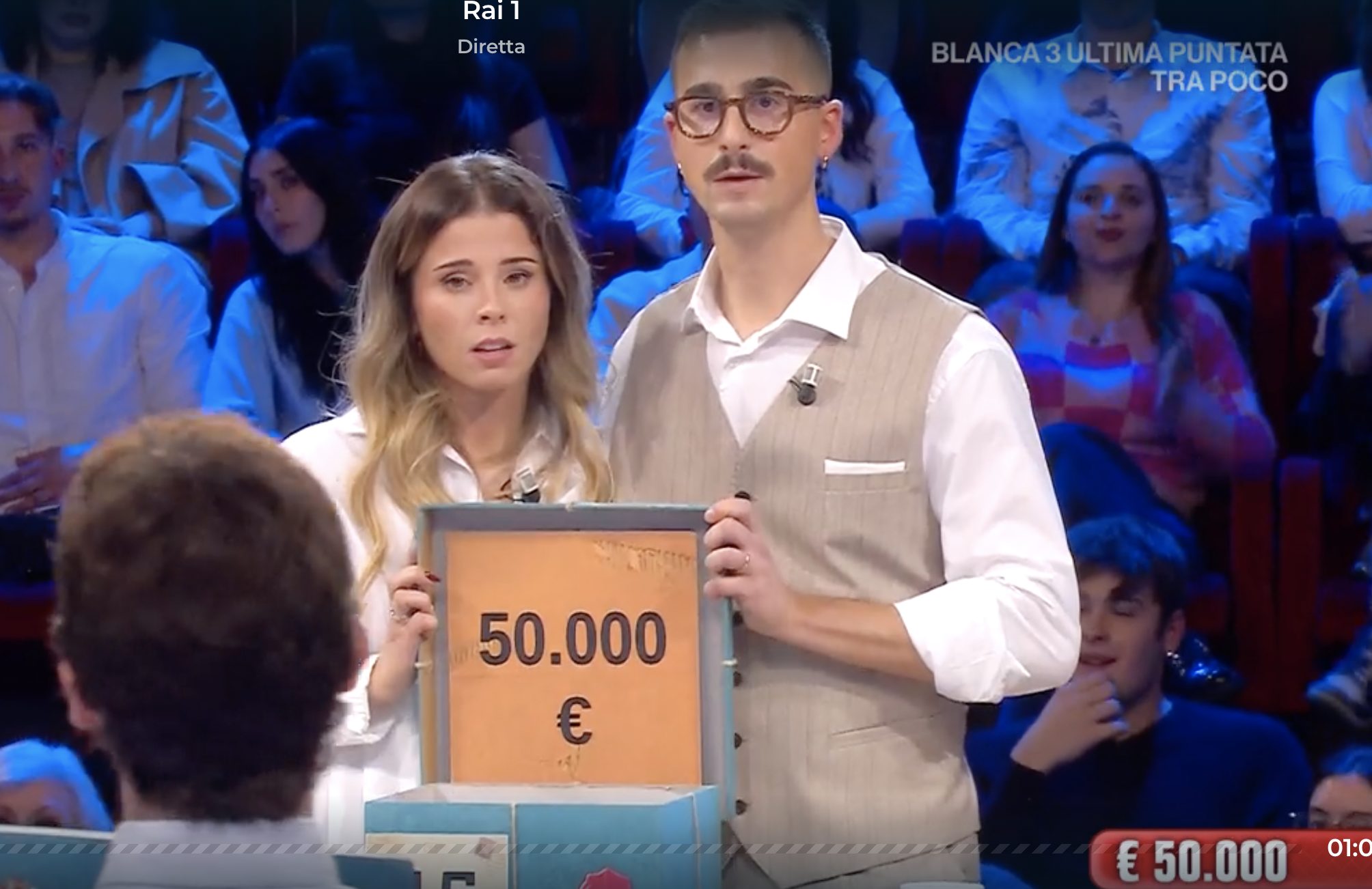 La partita di Federico ad Affari Tuoi rischia di finire malissimo, ma alla fine torna a casa con 50mila euro