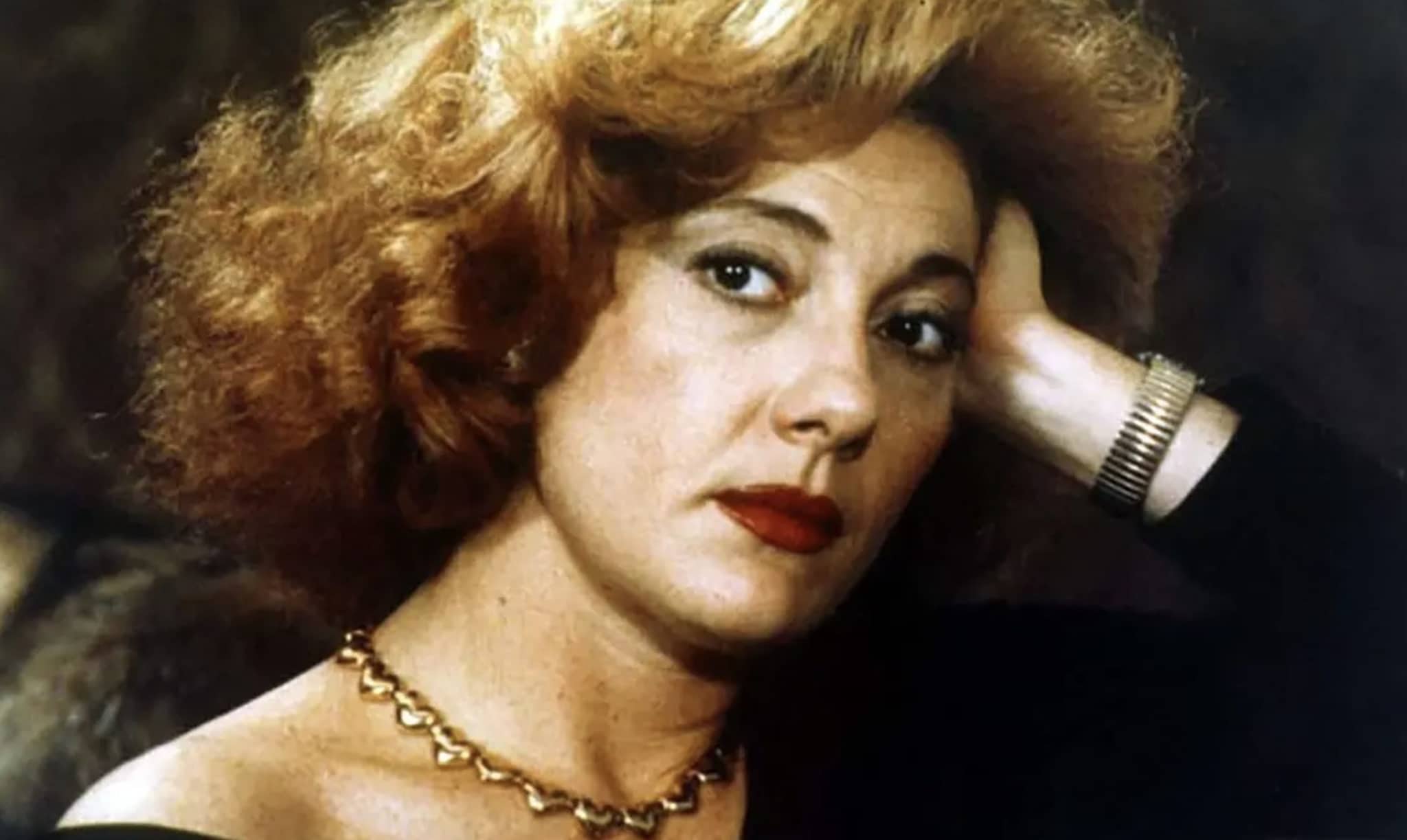 Cinzia Leone in "Parenti Serpenti" (1992)