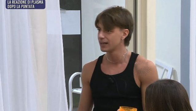 Accesa lite dopo la puntata di Amici 25, Plasma attacca Opi e Gard: cosa è successo in Casetta