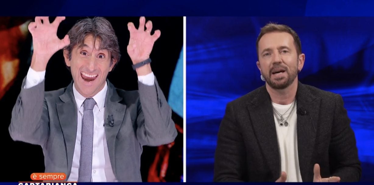 Scontro Scanzi-Donzelli: "Vai a vestirti da Minnie!", la replica: "Ti ricordo il parcheggio disabili"