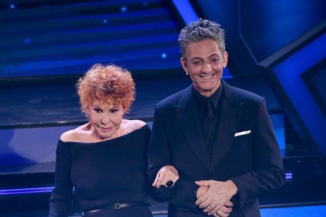 Fiorello ricorda Ornella Vanoni: "È bastato incontrarla una sera e mi sembrò di conoscerla da sempre"