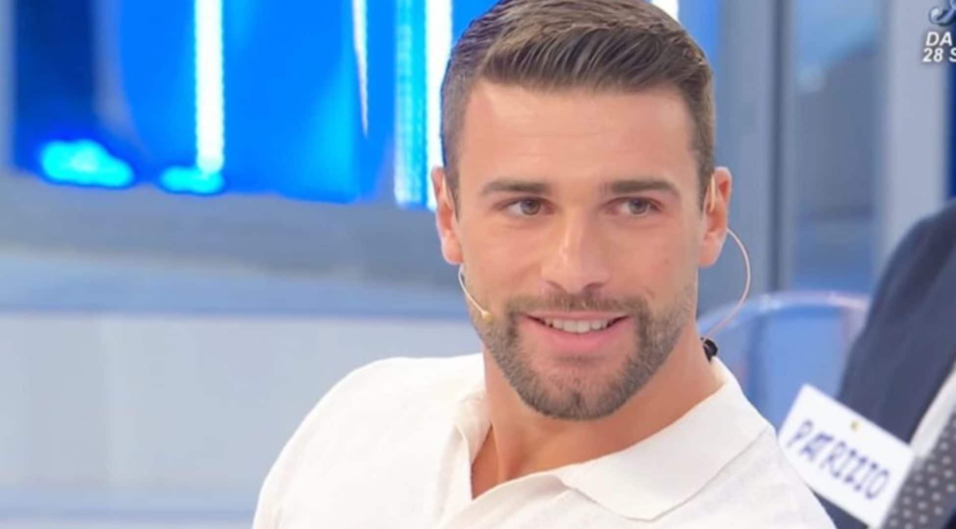 Anticipazioni Uomini e Donne 18 novembre: Flavio Ubirti rischia di abbandonare il trono