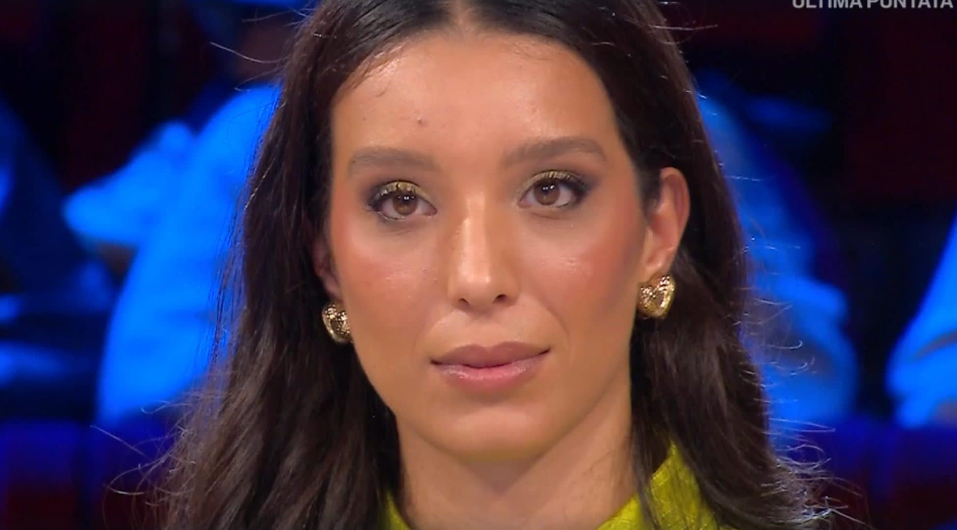 “Giochiamo questa partita fino alla fine”: la sicurezza di Giulia ad Affari Tuoi manda a monte la partita