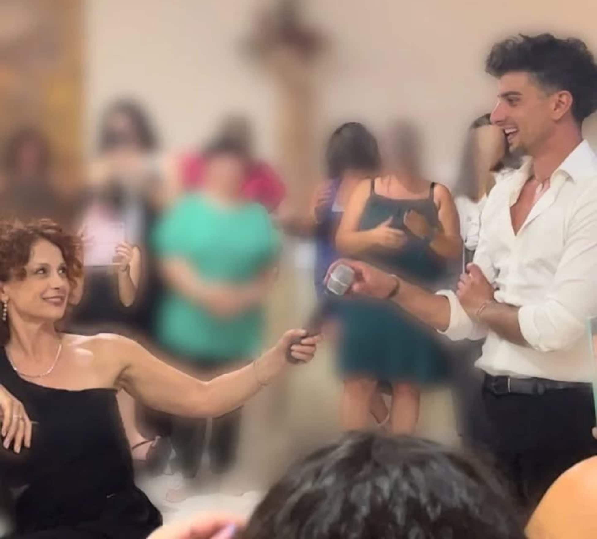 Una foto con Giuseppe Garibaldi postata da Beatrice Luzzi su Instagram nel 2024