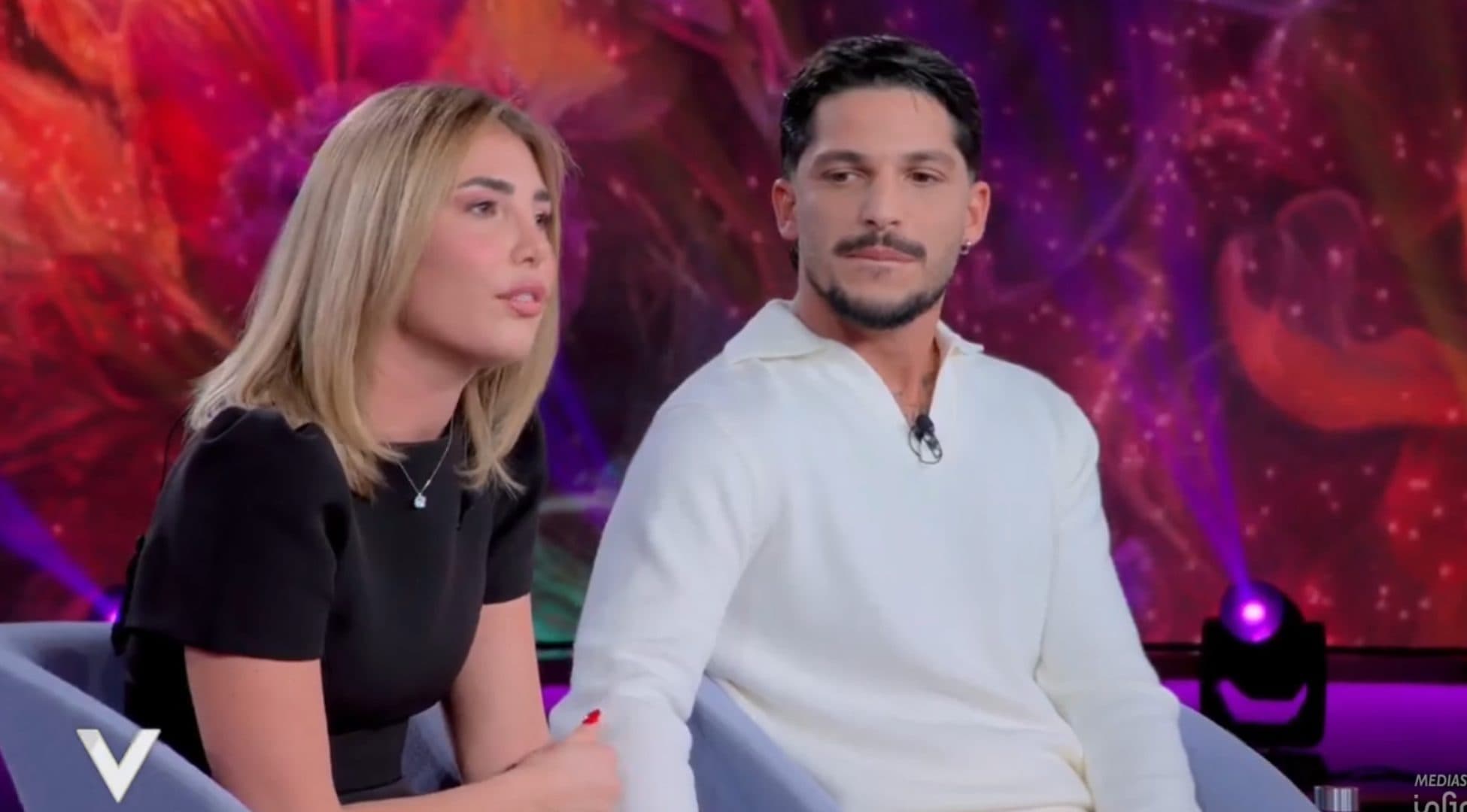 Martina e Gianmarco insieme a Verissimo, Toffanin: “Mentre stavi con Ciro avevo già capito tutto”