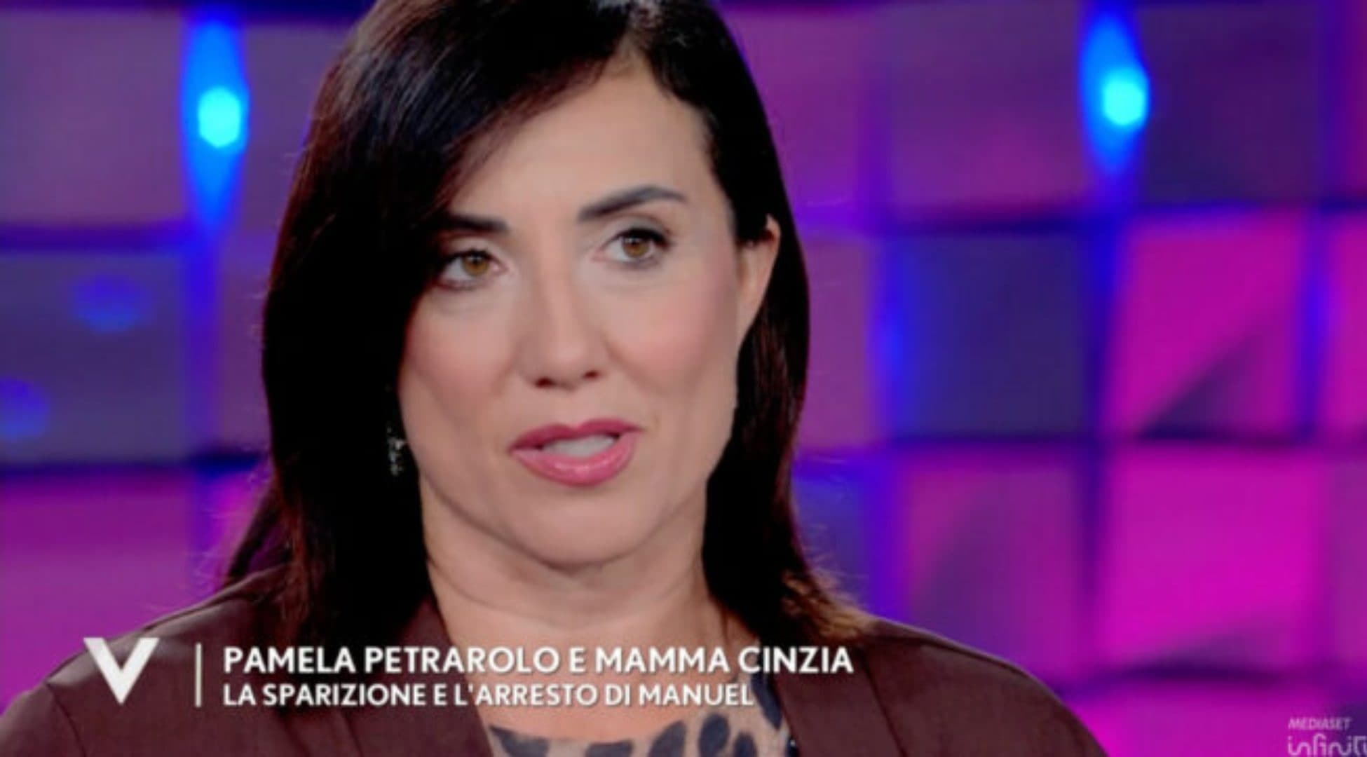 Pamela Petrarolo: “Mio fratello agli arresti domiciliari, ma non parla: non ha voluto i nostri genitori a casa”