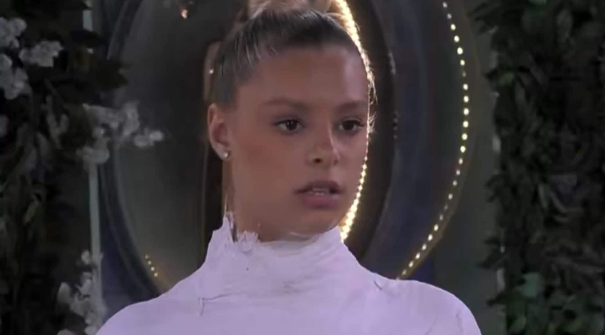 Giulia Soponariu sviene ancora al Grande Fratello: è il terzo malore in pochi giorni