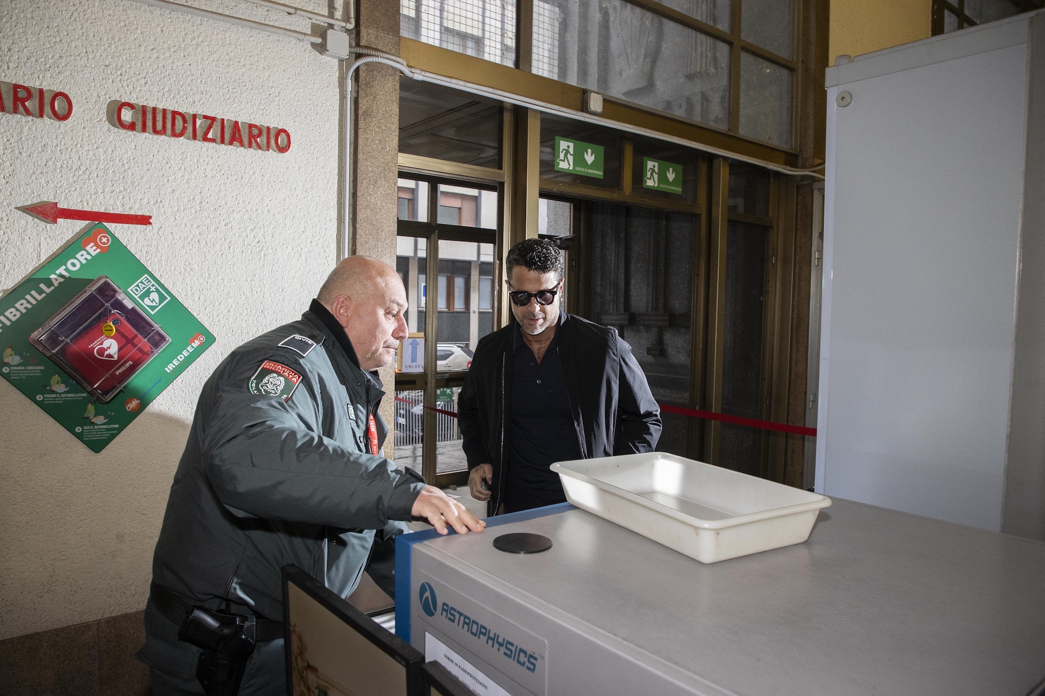L’arrivo di Corona in tribunale.