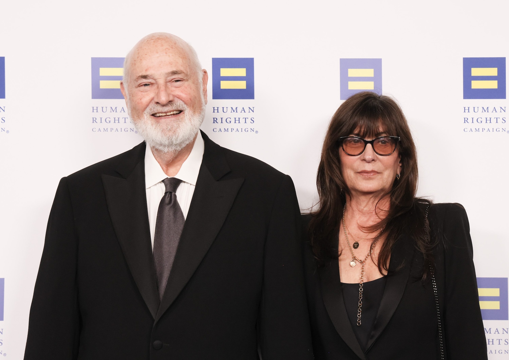 Rob Reiner e sua moglie Michele Singer trovati morti in casa: li avrebbe uccisi il figlio Nick