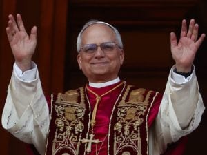 A che ora vedere la santa messa di Natale oggi in Tv con Papa Leone XIV: orario e canale