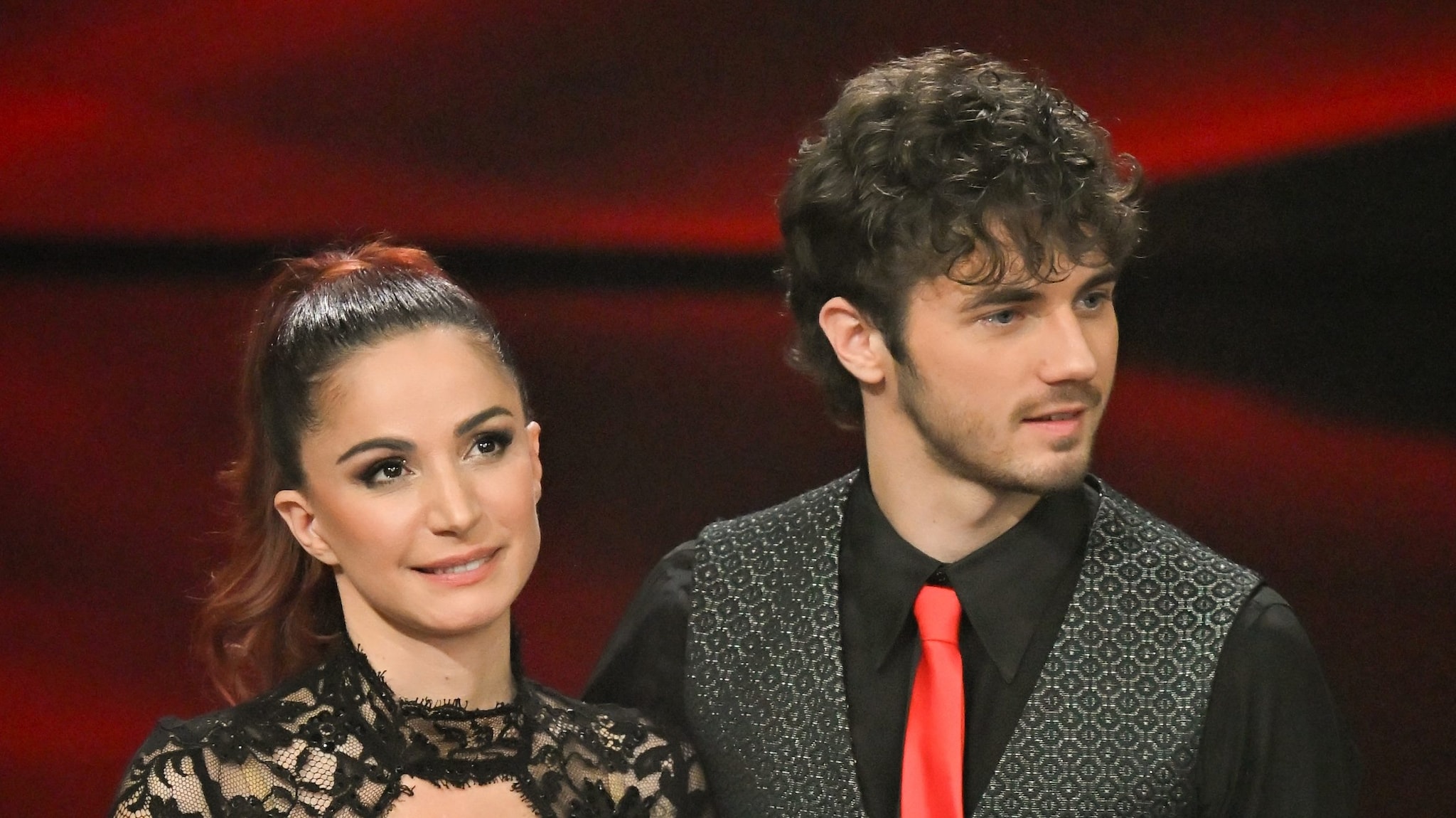 Andrea Delogu spiega perché con Nikita Perotti c'è solo amicizia: "Ha 21 anni, il problema è la sua età"