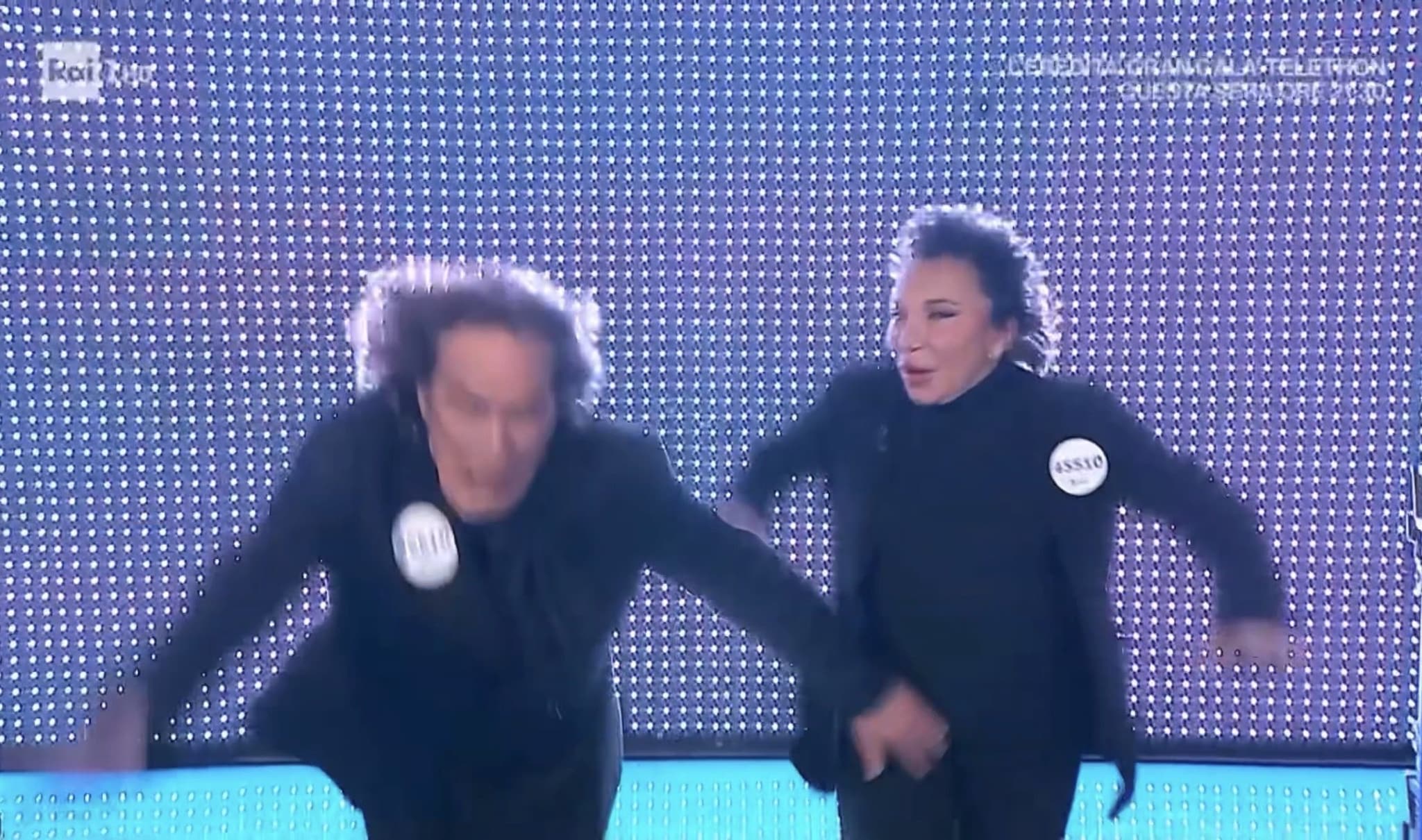 Domenica In, i Ricchi e Poveri cadono sul gradino: “Abbiamo dato una mentata!”