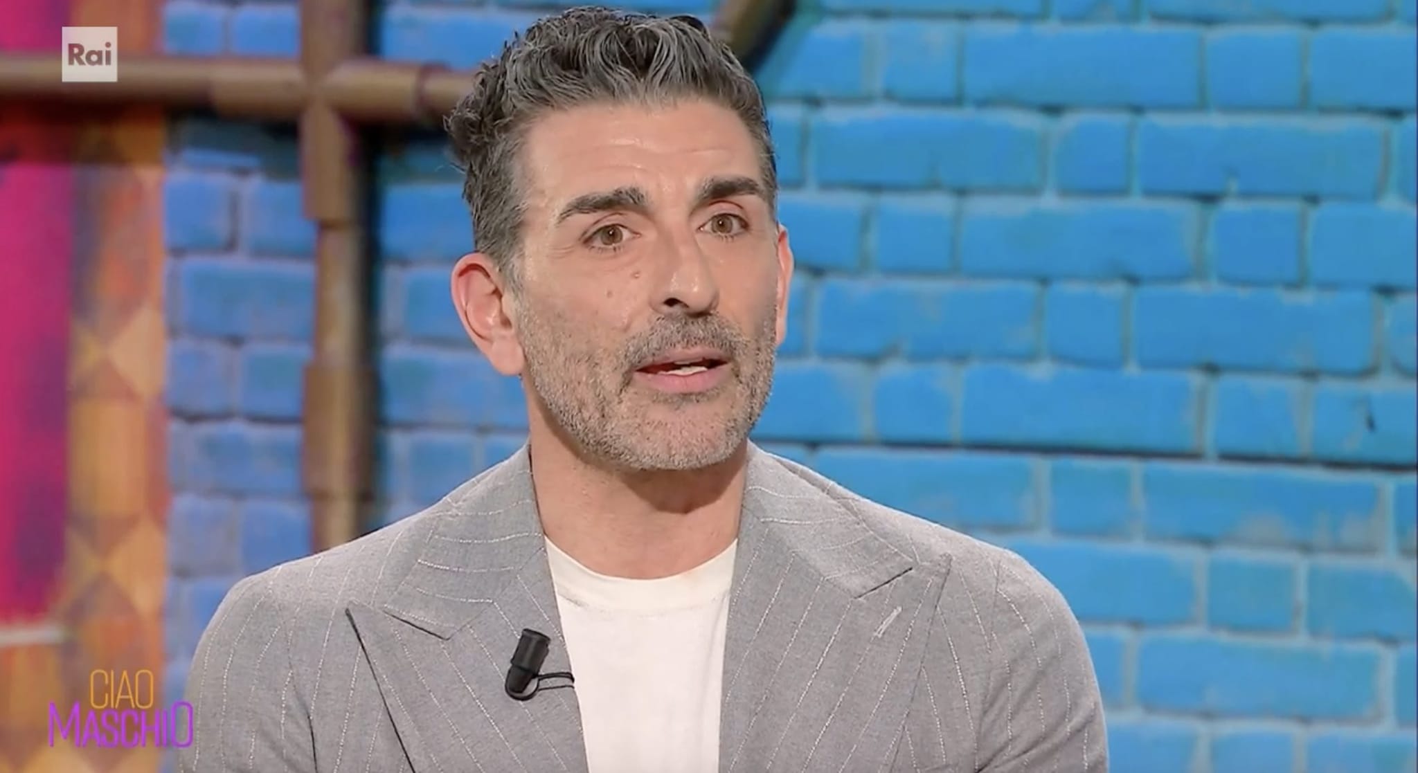 Simone Di Pasquale: "Il giorno del funerale di mia mamma sono andato in scena, ho seguito il suo insegnamento"