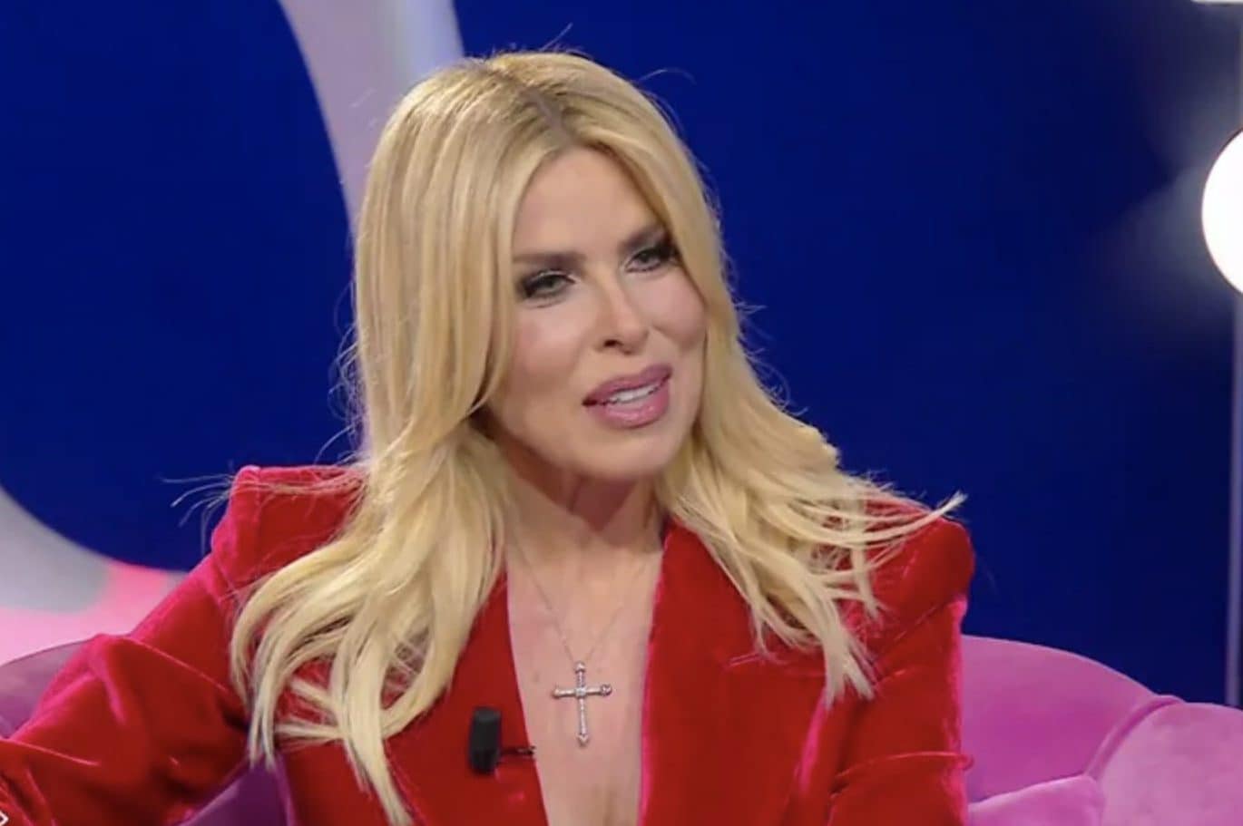 Cristel Carrisi e la festa per i suoi 40 anni, Loredana Lecciso: "Non mi ha invitata, ma le faccio gli auguri"