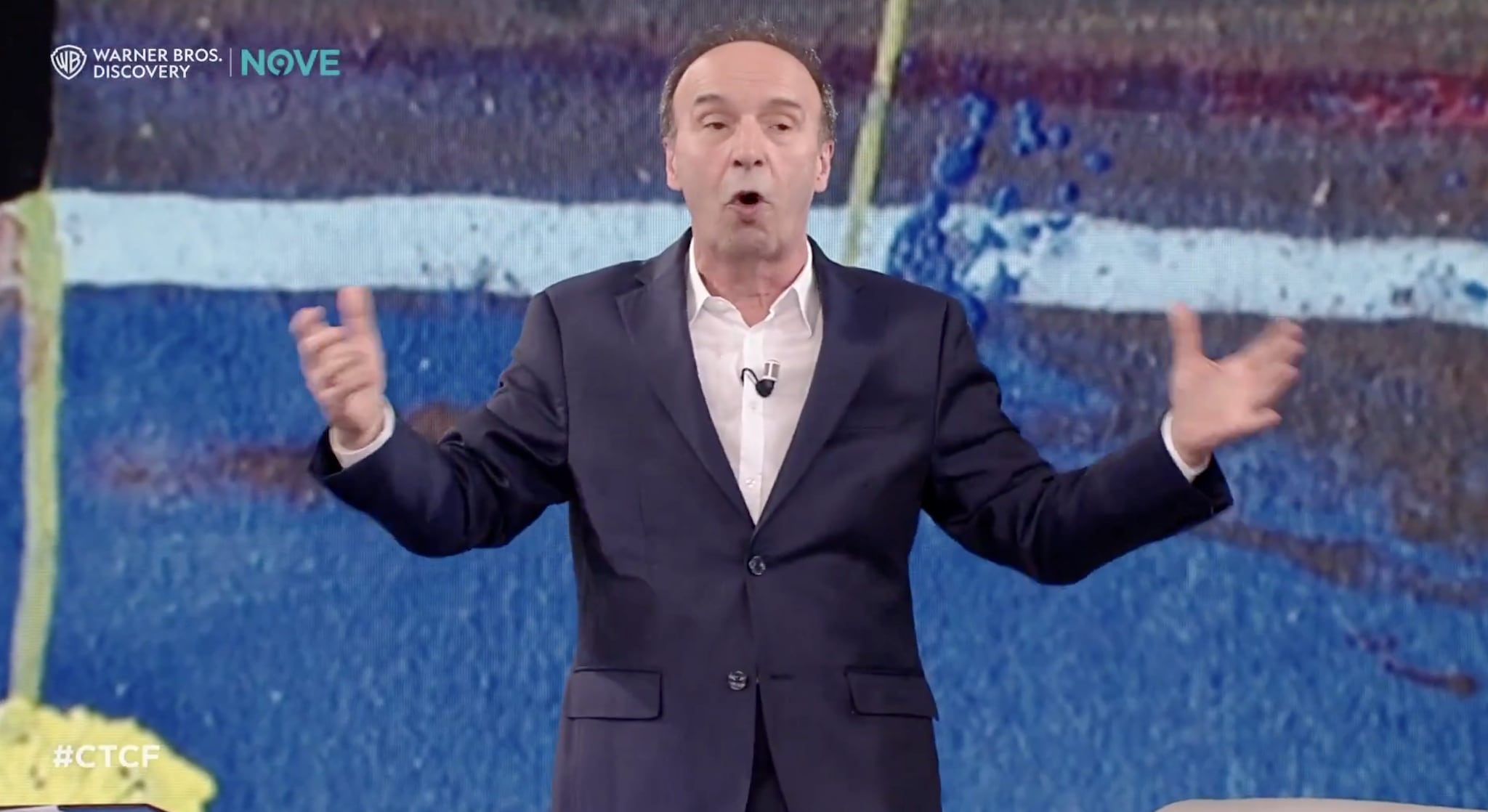 Benigni racconta l'incontro con Papa Leone: "Gli voglio bene da morire, è uno dei miei 4 Papi preferiti"