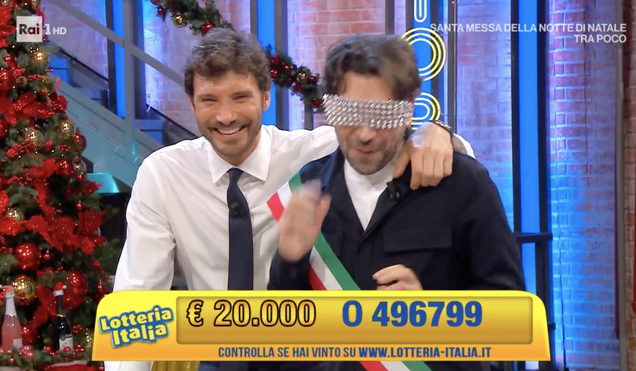 Il biglietto della Lotteria Italia estratto il 24 dicembre ad Affari Tuoi: serie e dove è stato venduto