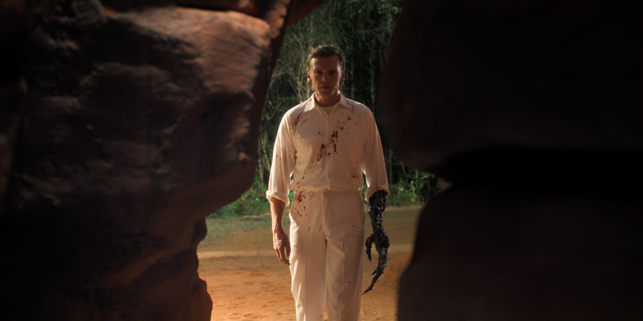 Perché Vecna in Stranger Things 5 si blocca terrorizzato all'ingresso di una caverna: la teoria dei fan