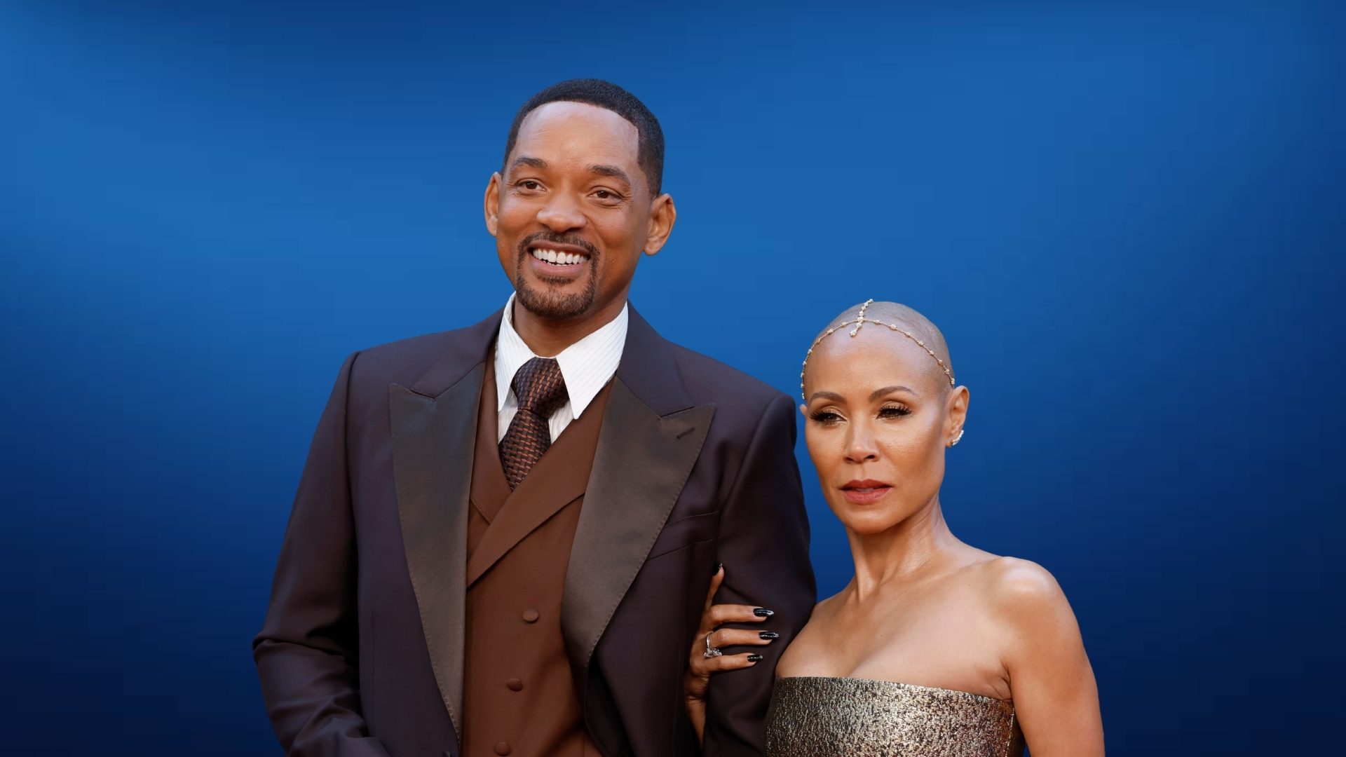 Jada Pinkett Smith denunciata, chiesti 3 milioni: "Mi ha minacciato, ha detto che rischio di beccarmi un proiettile"