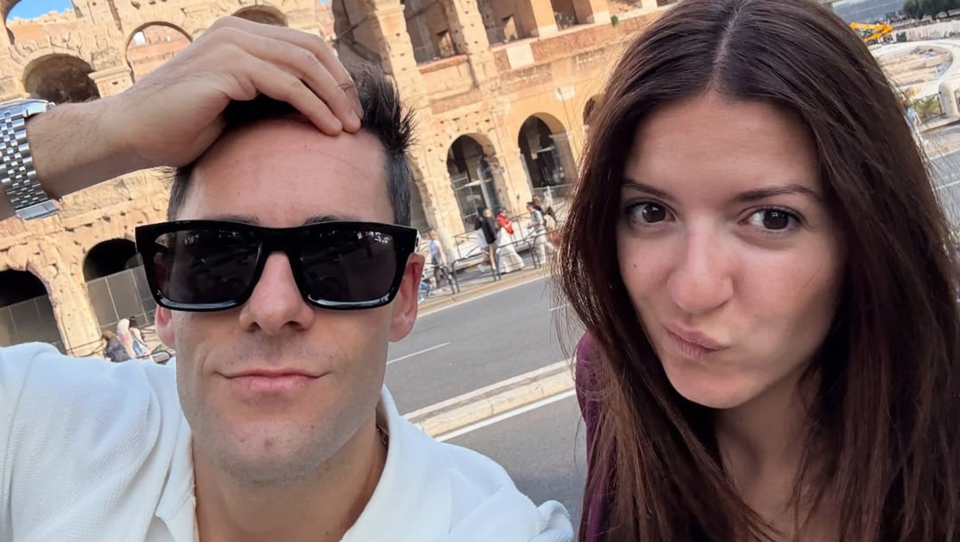 I Me contro Te si sposano davvero? Sull’ipotesi delle nozze per show: “Sul palco sarà un matrimonio vero”