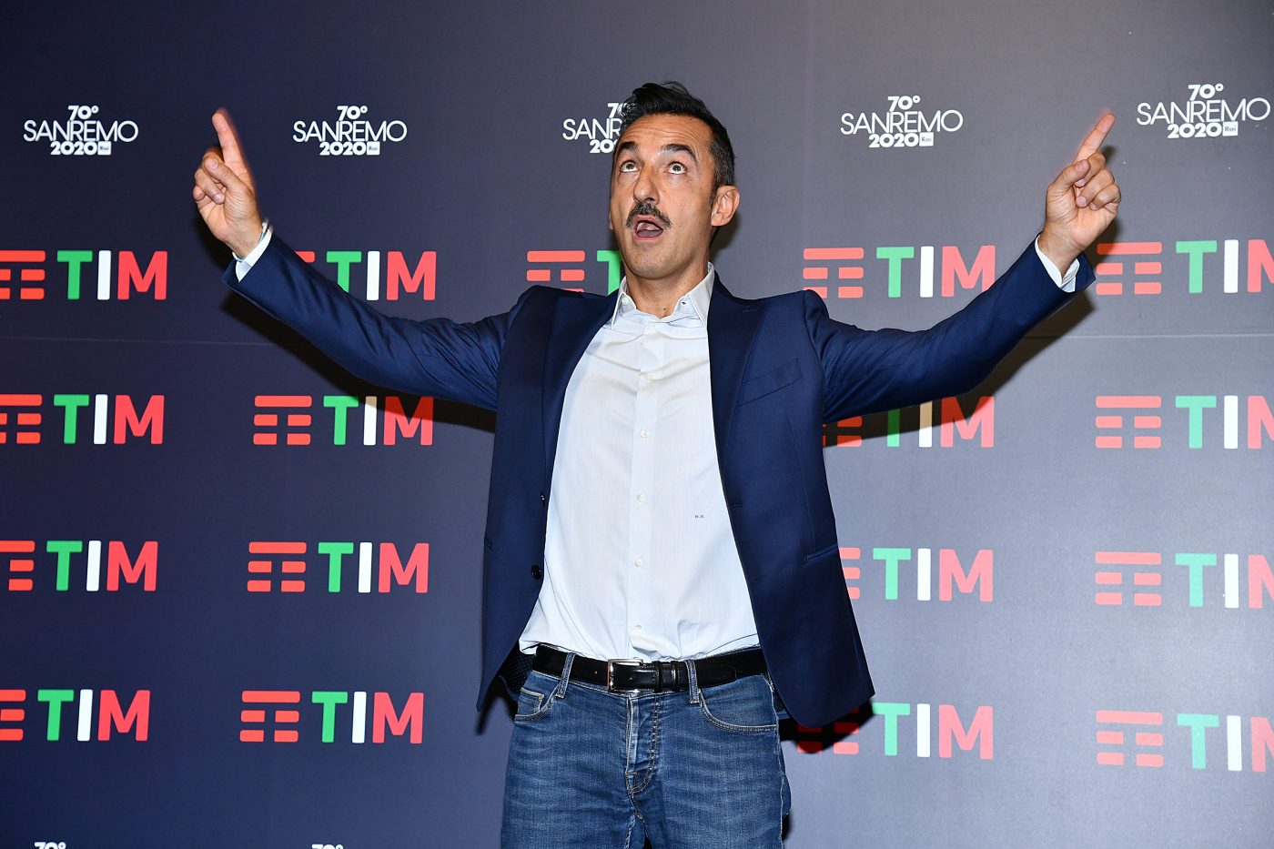 DopoFestival di Sanremo 2026, svelato il cast che accompagnerà il conduttore Nicola Savino