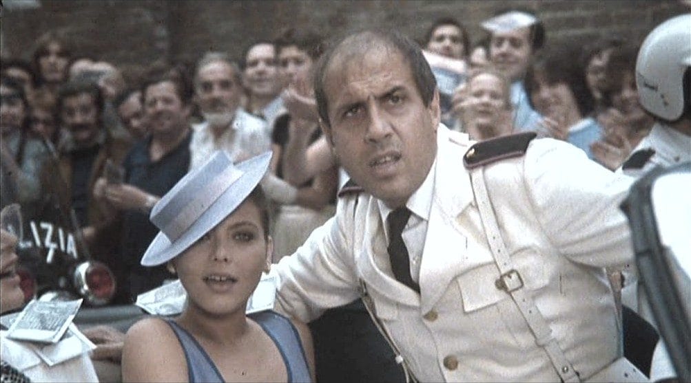 Ornella Muti e Adriano Celentano nel film Innamorato Pazzo